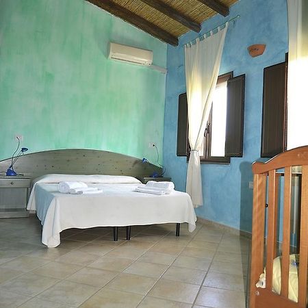 Agriturismo Rubinu Galtellì Eksteriør bilde