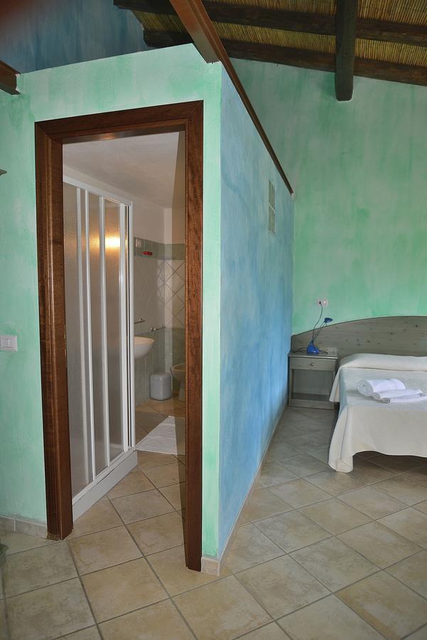Agriturismo Rubinu Galtellì Eksteriør bilde