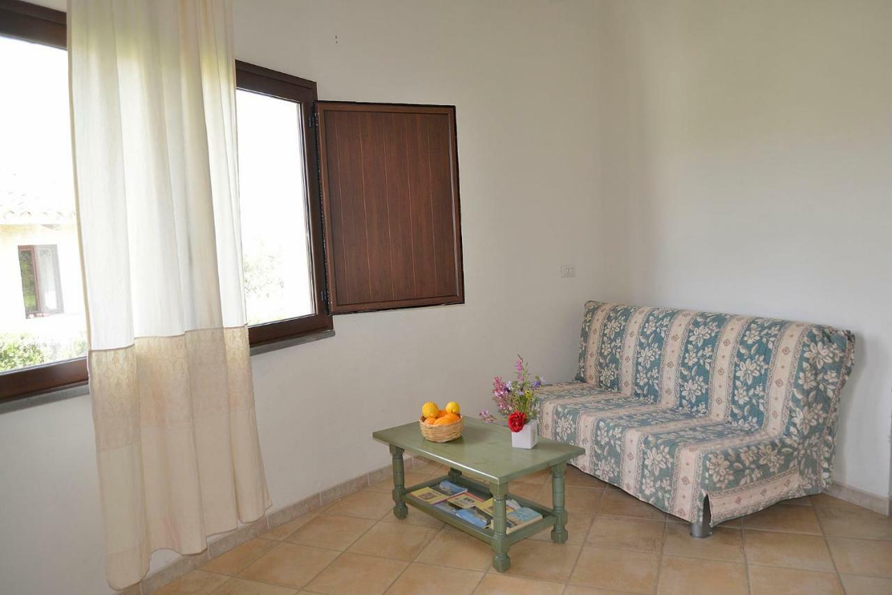 Agriturismo Rubinu Galtellì Eksteriør bilde