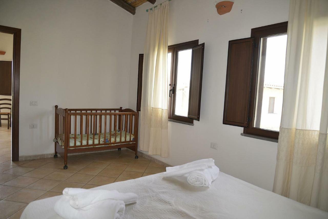 Agriturismo Rubinu Galtellì Eksteriør bilde