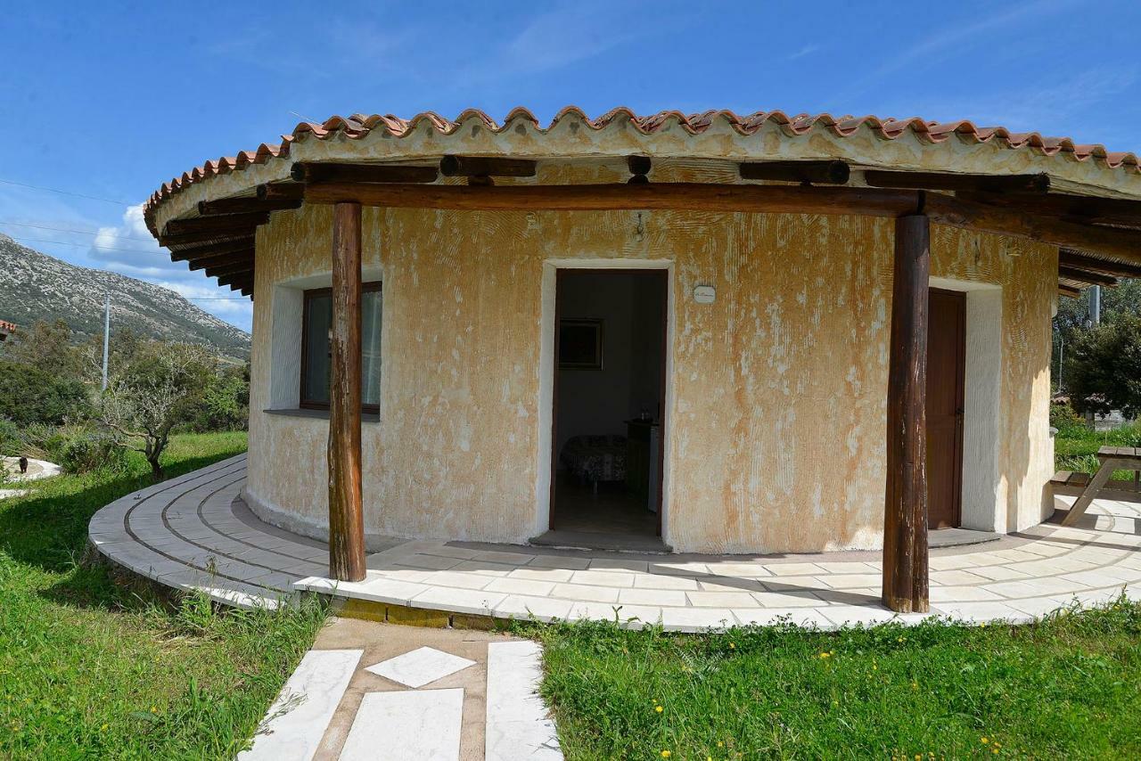 Agriturismo Rubinu Galtellì Eksteriør bilde